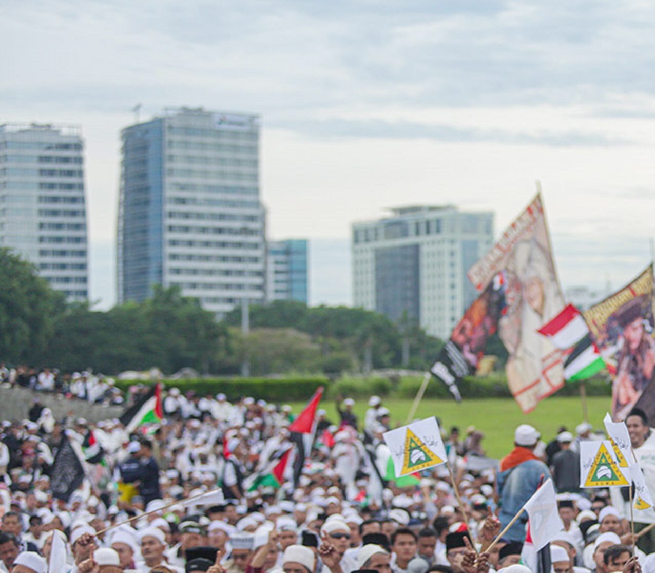 Ilustrasi- Peserta Reuni Aksi 212 di kawasan Monas Jakarta