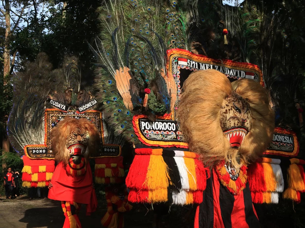 Reog. (Nur Chamim/ Jawa Pos Radar Semarang)