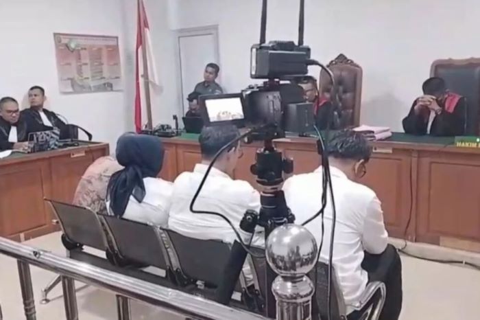 Tiga anggota DPRD Ogan Komering Ulu (OKU) menjalani sidang vonis di PN Palembang. Mereka divonis penjara 4 tahun 10 bulan atas kasus suap fee proyek pokok pikiran (Pokir) DPRD OKU. (ANTARA/HO-Ist)
