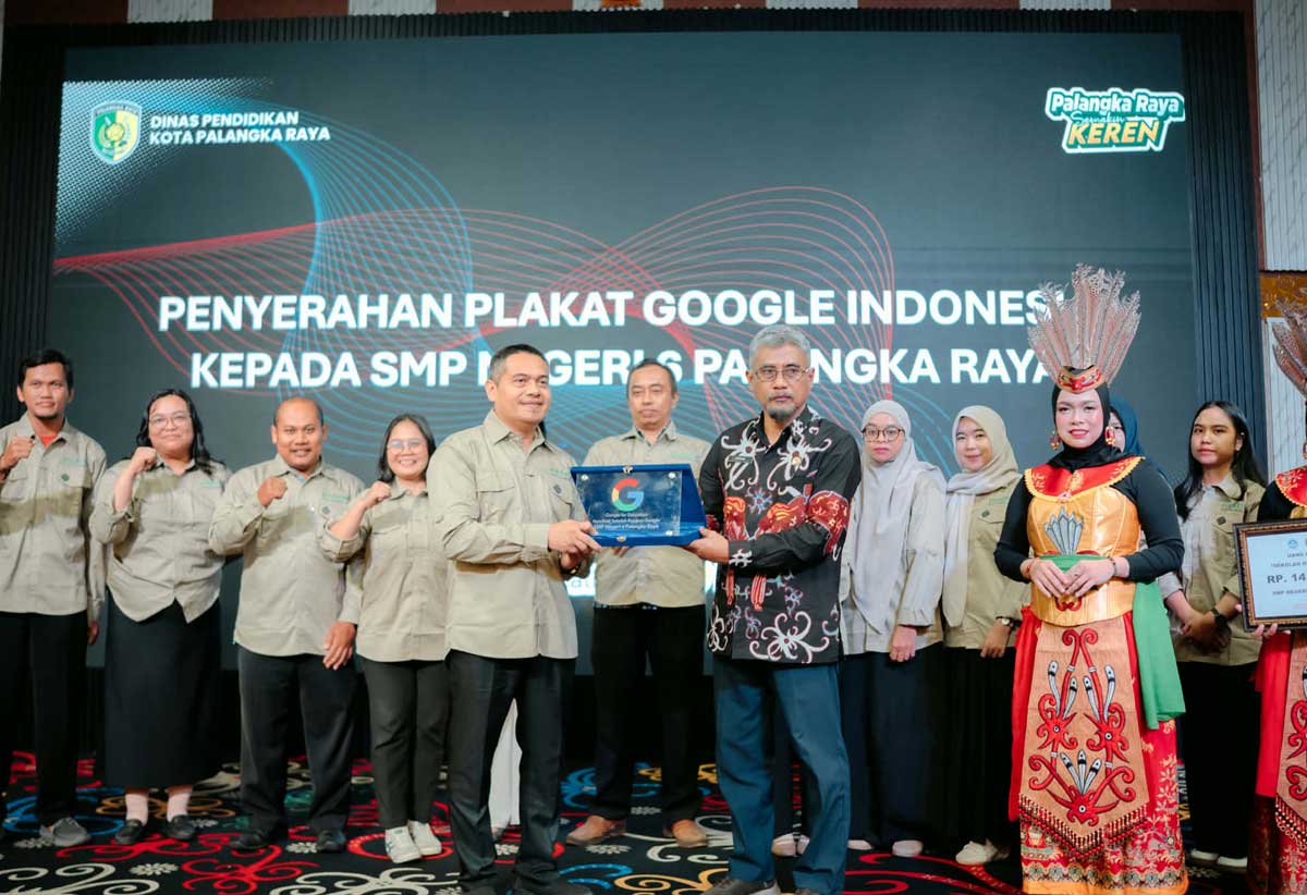 PRESTASI: SMPN 6 Palangka Raya menyandang predikat Sekolah Rujukan Google (Google Reference School) pertama di Kalteng, Jumat (11/12/2025).