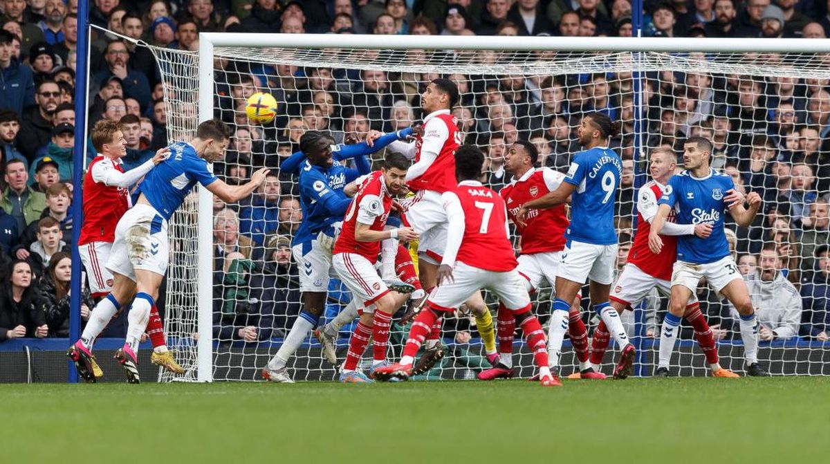 Laga antara Everton vs Arsenal dilanjutan Liga Inggris
