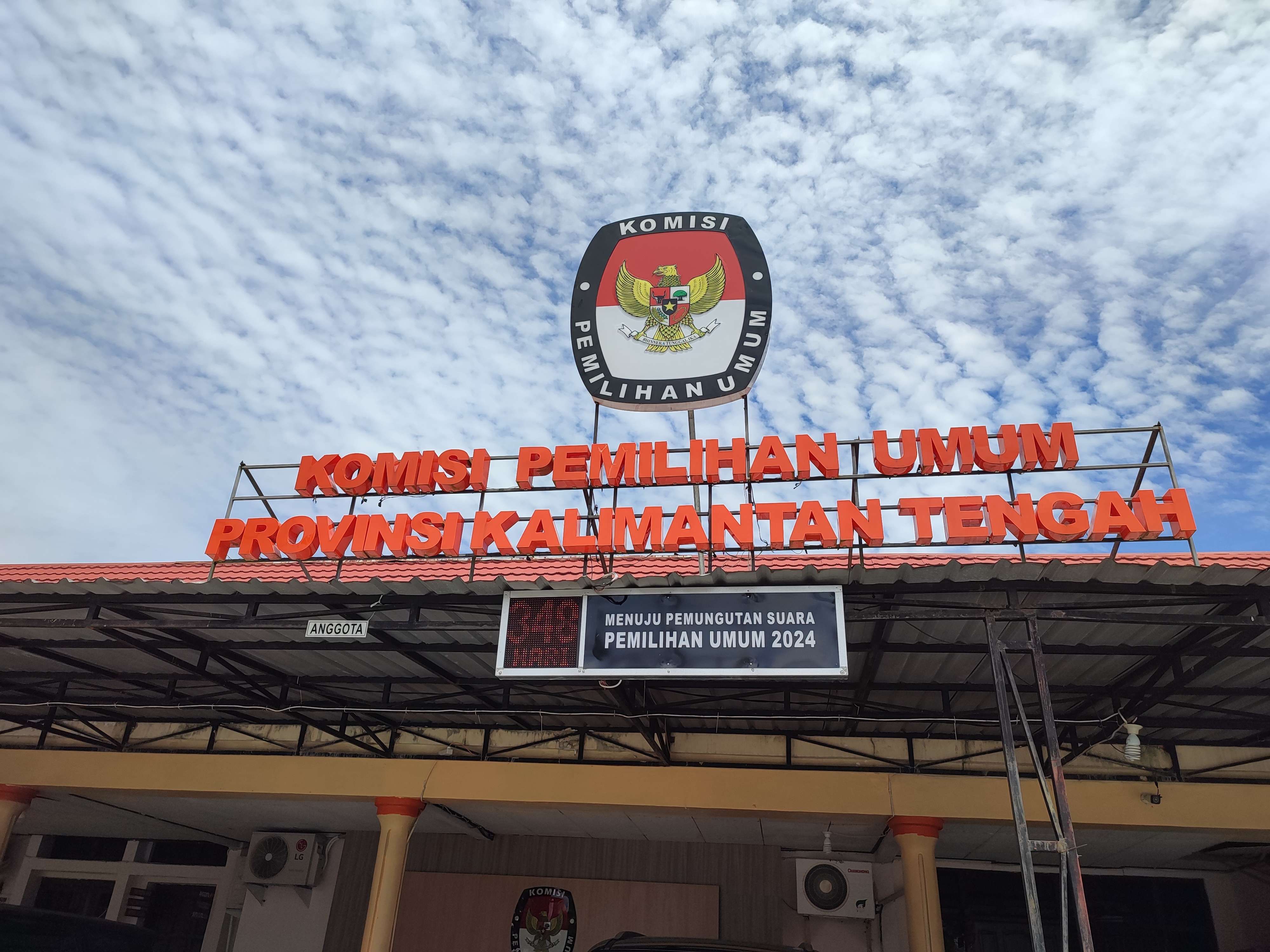 gedung KPU Kalteng