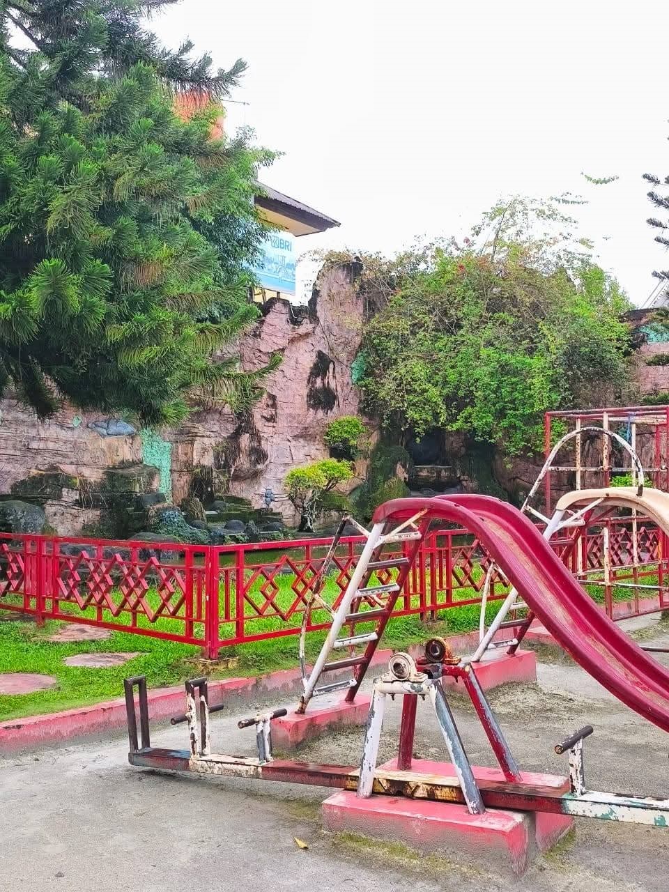 Taman Semangat 45 di Jalan Pangeran Antasari, Pangkalan Bun, Senin (5/1).