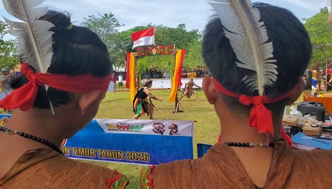 Pekuntau saat berlaga pada Lawang Sekepeng dalam Festival Habaring Hurung 2026.