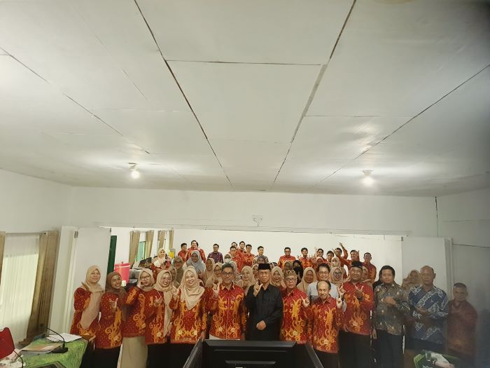 SUDAH DIBUKA : Peluncuran penerimaan mahasiswa baru di Ruang E3 Kampus I, UMSA, Jalan Ki Hajar Dewantara, Sampit, Sabtu (10/1/2026). FOTO: HENY/RADARSAMPIT