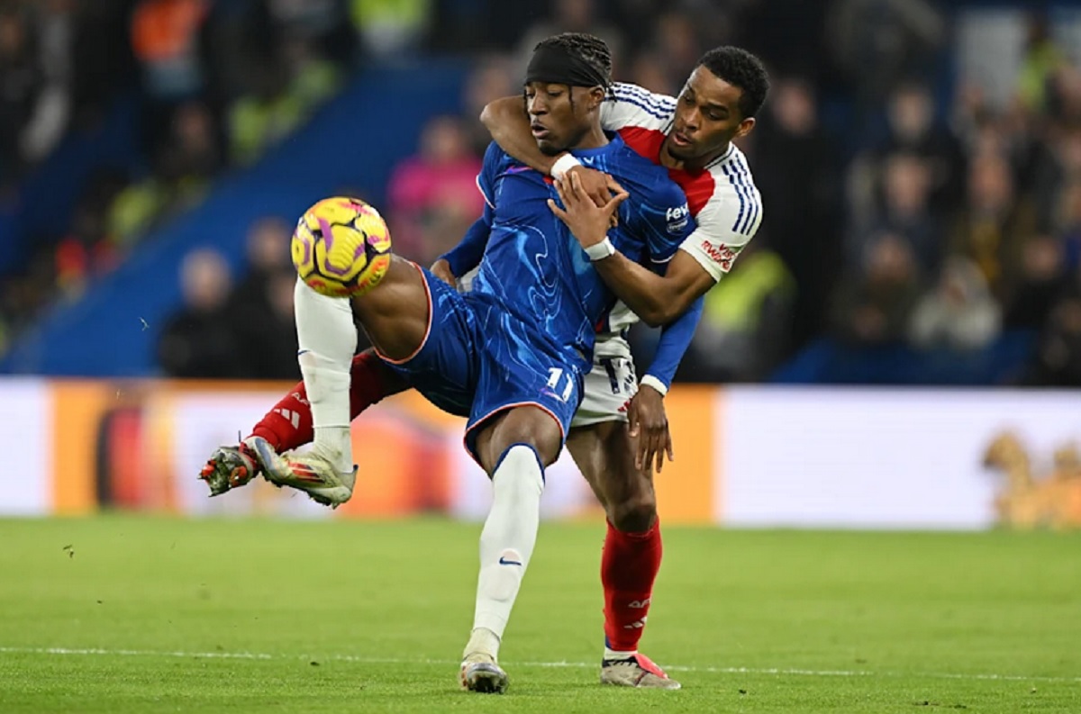 Pertemuan Chelsea dan Arsenal, bakal menjadi big match di babak semifinal Carabao Cup 2026.