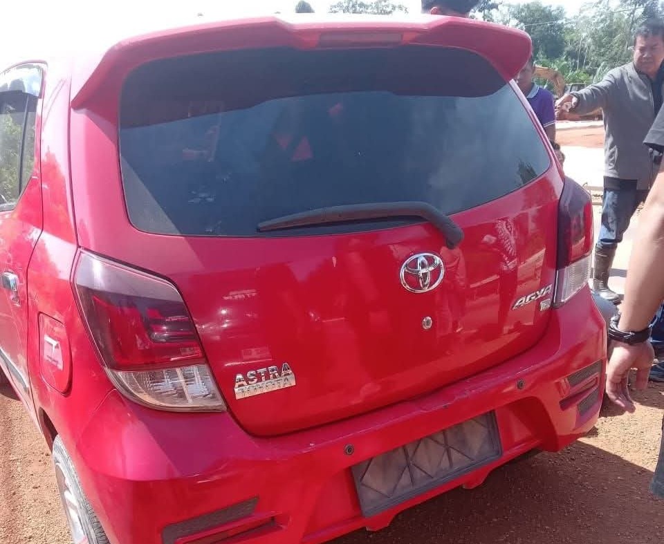 Mobil Terduga tabrak Lari Pelajar SMP di Cempaga