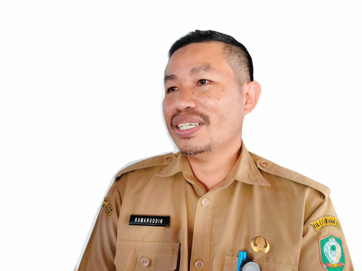 Kamaruddin Makkalepu  Kepala BKPSDM Kotim