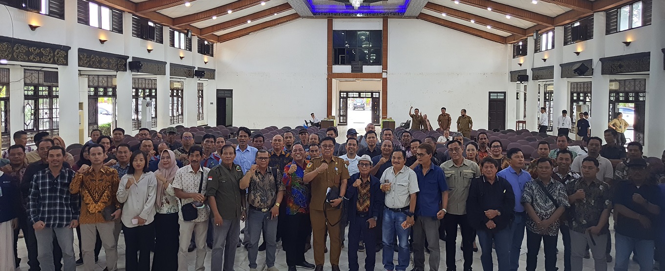 Para pengurus koperasi di Kotawaringin Timur (Kotim) saat mengikuti pembinaan dari Dinas Koperasi UMKM dan Perindag Kotim, Selasa (3/2).