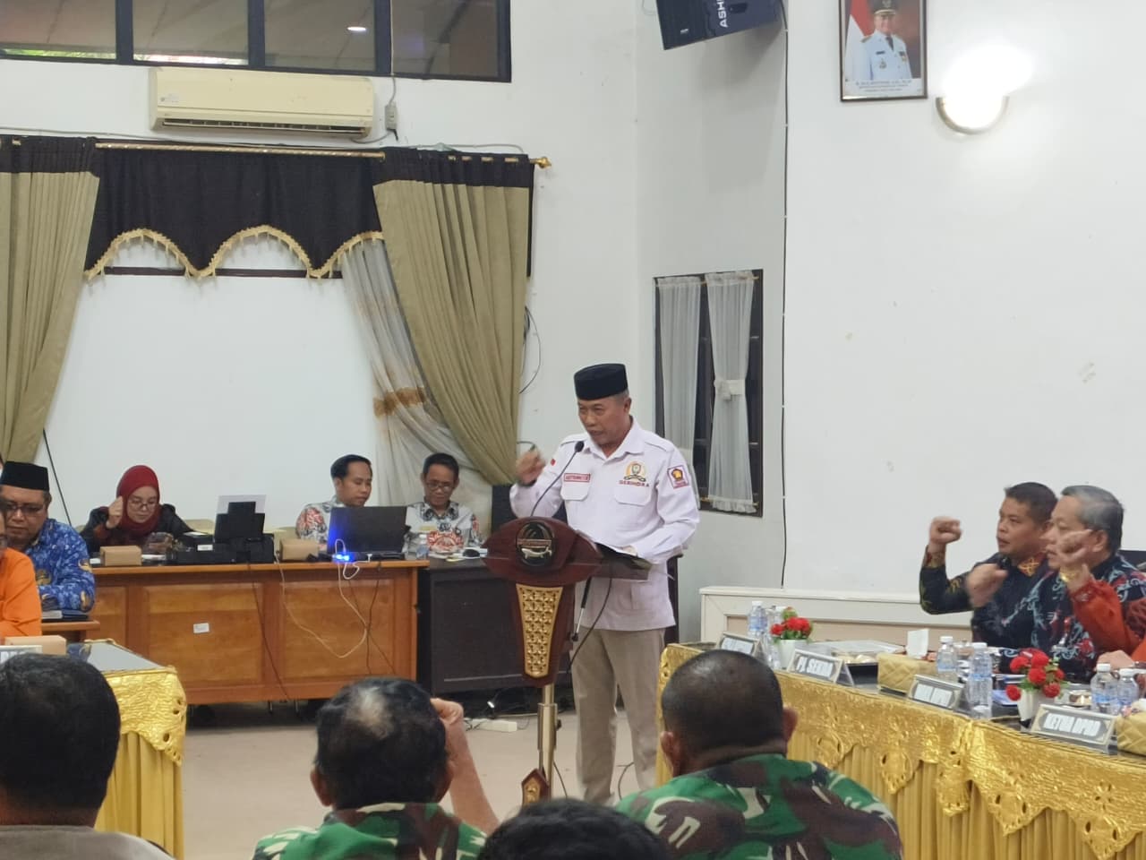 Ketua Komisi II DPRD Kotim, Akhyannoor, dalam Forum Konsultasi Publik Rancangan Awal Rencana Kerja Pembangunan Daerah 2027, Kamis (12/2/2026).  (Akbar)