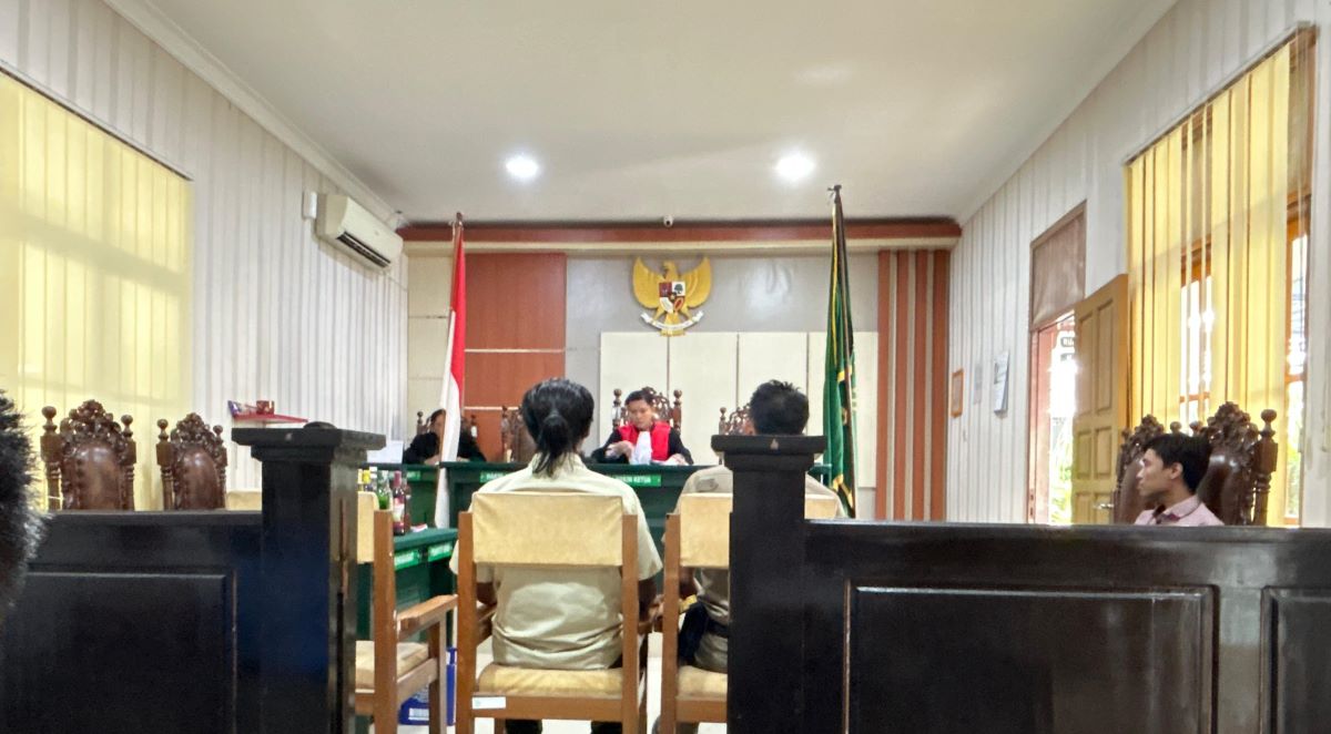 MIRAS: Sidang Tipiring kepemilikan minuman keras ilegal di Pengadilan Negeri (PN) Pangkalan Bun, Kamis (12/2/2026).
