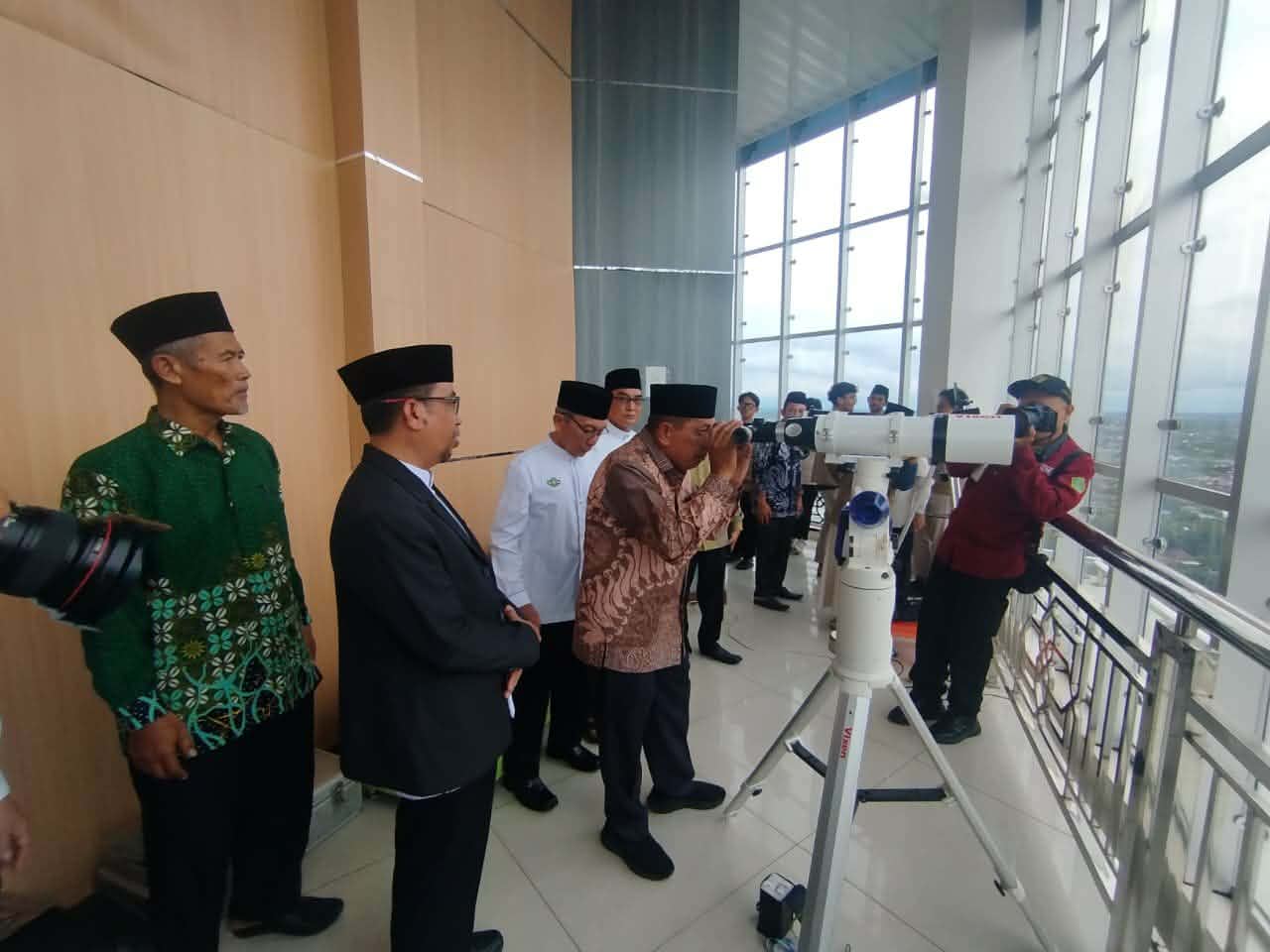 Rukyatul hilal:&nbsp;Kantor Wilayah Kementerian Agama (Kemenag) Kalimantan Tengah menggelar rukyatul hilal awal Ramadan 1447 Hijriah, Selasa (17/2/2026).&nbsp;DODI/RADAR SAMPIT