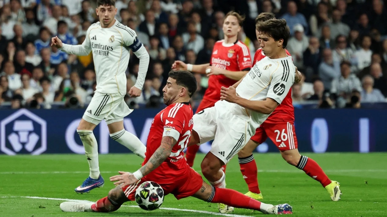 Laga antara Real Madrid versus Benfica saat leg kedua playoff UCL 2025/2026 untuk lolos ke babak 16 besar, Kamis (26/2) dini hari.