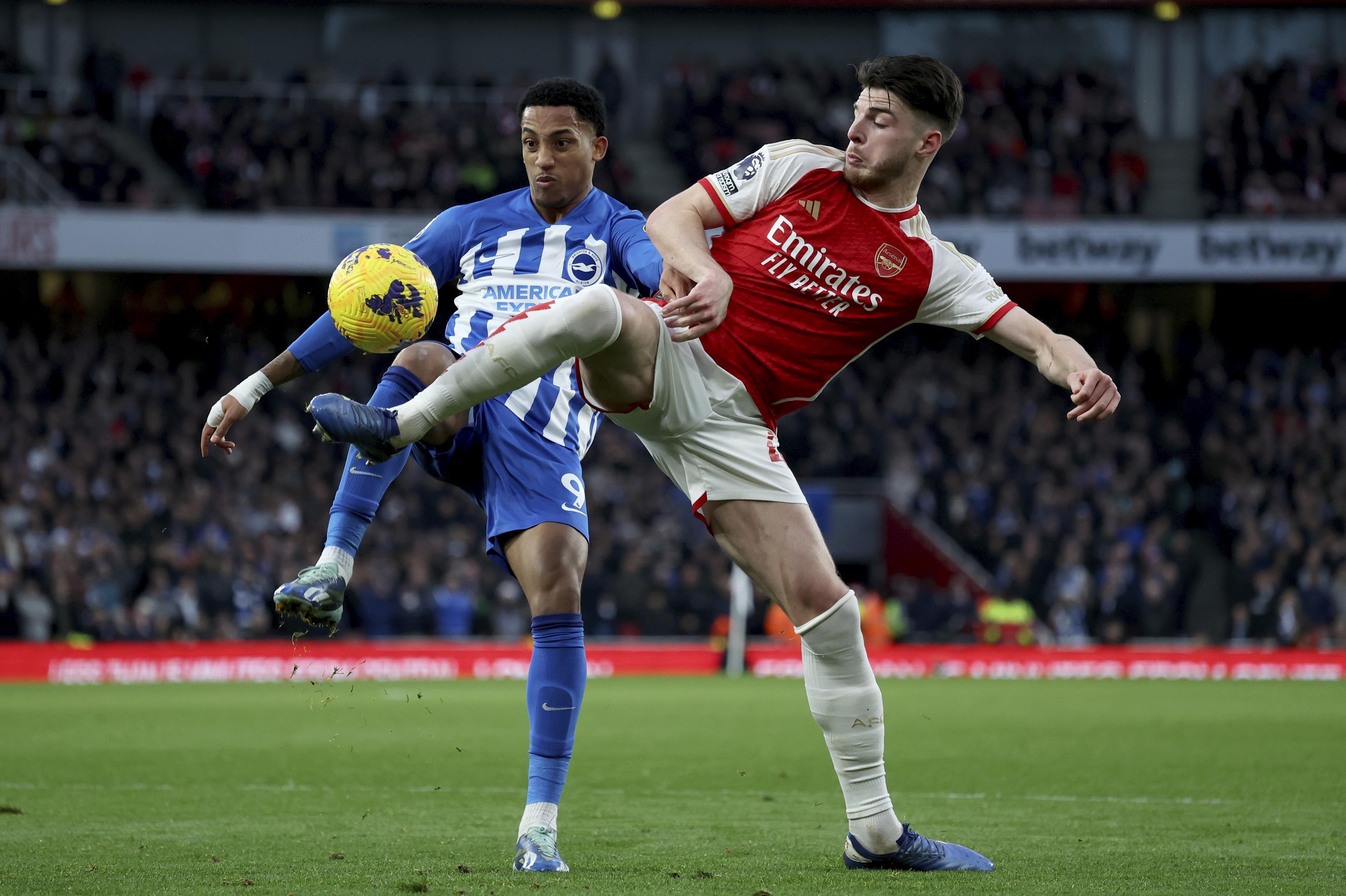 Pertemuan pemain Brighton dan Arsenal di awal musim EPL 2025/2026