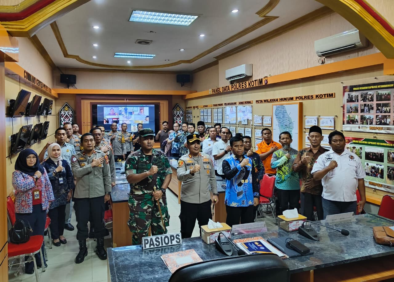 Rakor lintas sektoral dalam rangka kesiapan pengamanan Hari Raya Idul Fitri 1447 Hijriah Tahun 2026 yang di gelar di Aula Polres Kotim, Jumat (6/3/2026).  (Akbar/radar sampit)