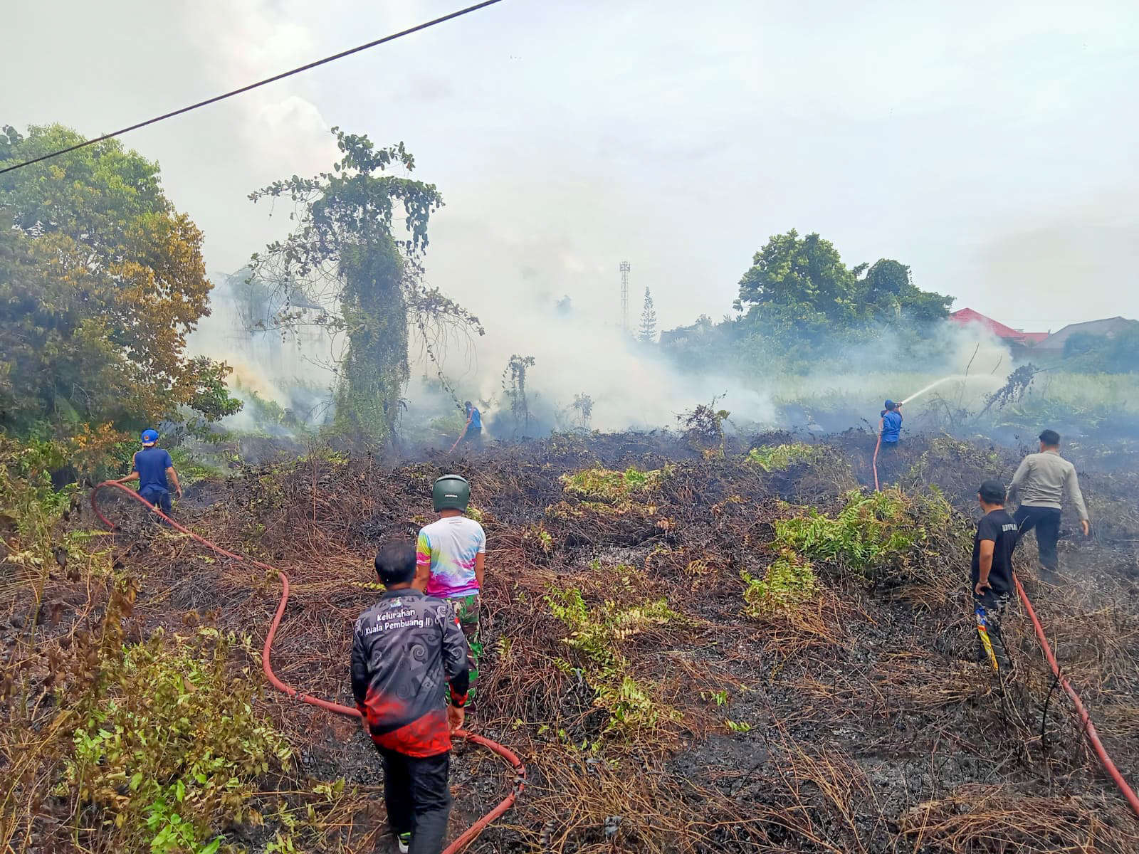 Kebakaran lahan di Kota Kuala Pembuang, Kabupaten Seruyan, Jumat siang (6/3).