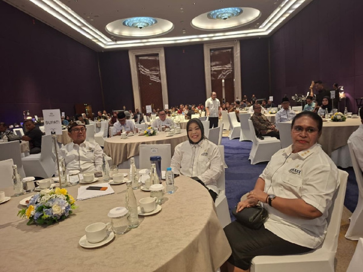 Bupati Kobar saat menghadiri rapat Apkasi di Jakarta.   