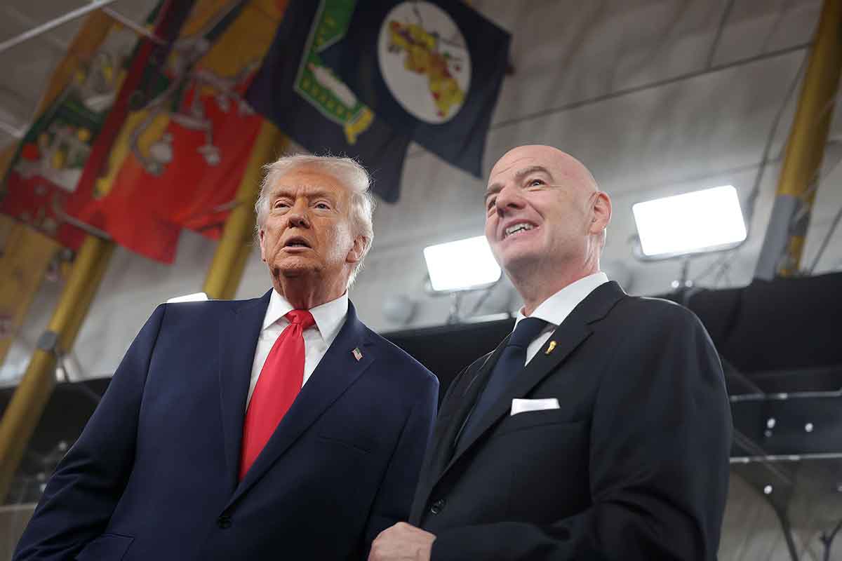 Presiden AS Donald J. Trump dan Presidejn FIFA Gianni Infantino 