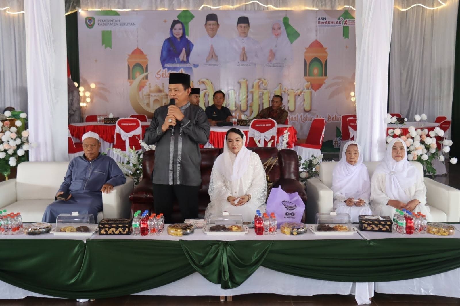 Pemerintah Kabupaten Seruyan menggelar open house Hari Raya Idulfitri 1447 Hijriah di Pendopo Rumah Jabatan Bupati dan kediaman Wakil Bupati, Selasa (21/3).     