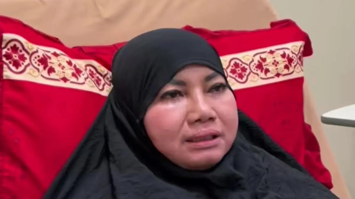 Tangkapan layar Wabup Kotim Irawati saat memberikan keterangan melalui media sosial pribadinya, terkait kondisi kesehatannya Sabtu (4/4).