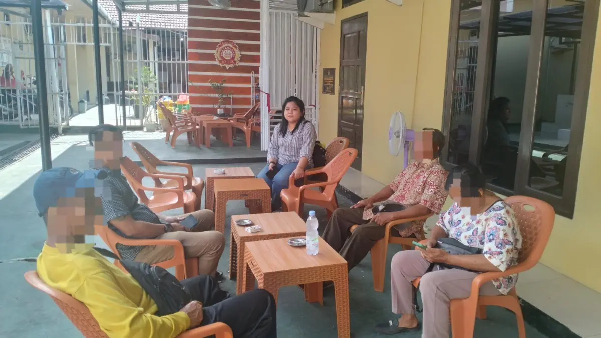 Sejumlah saksi yang sedang menunggu diperiksa di Polres Kotim