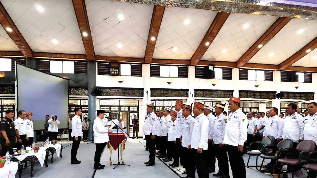 APDESI: Pengukuhan Pengurus Dewan Pimpinan Kecamatan (DPK) APDESI di wilayah Kotim, Rabu (22/4/2026). FOTO: YUNI/RADAR SAMPIT