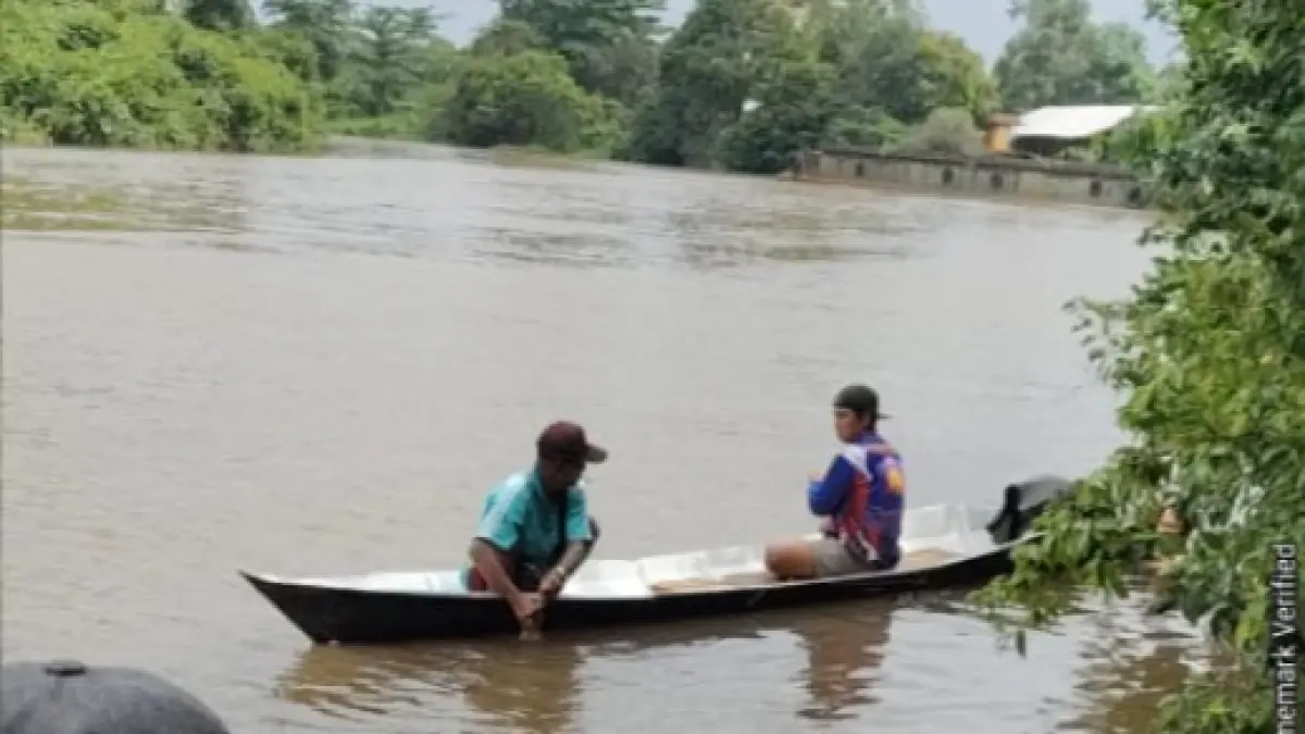 Pencarian pelajar yang hilang di perairan dekat kawasan Pasar Parenggean, Kecamatan Parenggean, Kabupaten Kotawaringin Timur (Kotim), Senin (27/4/2026).(BPBD Kotim)