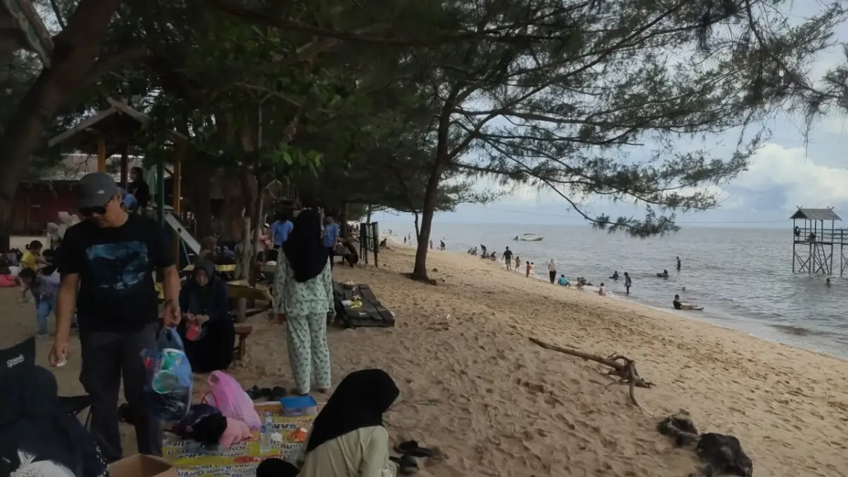 Salah satu objek wisata andalan Kabupaten Kotim yang terletak di Kecamatan Teluk Sampit.  (Akbar/Radar Sampit)