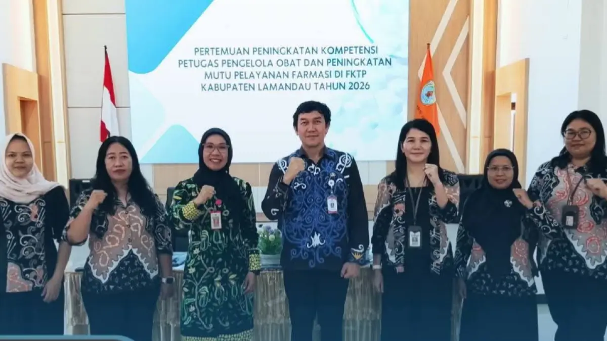  Dinas Kesehatan Kabupaten Lamandau menggelar pertemuan peningkatan kompetensi petugas pengelola obat dan peningkatan mutu pelayanan farmasi di Fasilitas Kesehatan Tingkat Pertama (FKTP) di Aula BKD Nanga Bulik, Jumat (24/04).&nbsp;(ria/radar sampit) 

&nbsp;