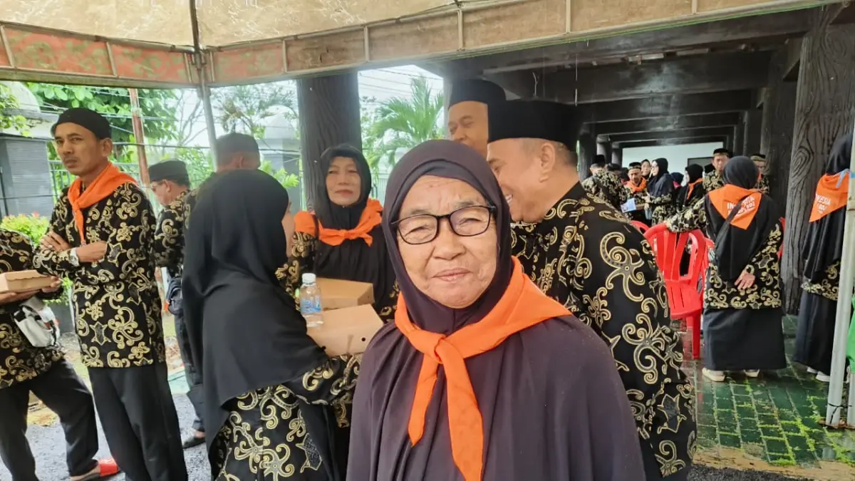 Jamaah calon haji asal Kabupaten Kotim, Endang.  (Akbar/Radar Sampit)