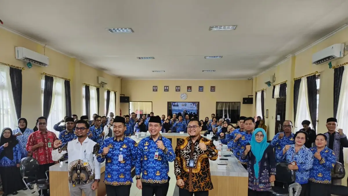 Pelepasan Pegawai Negeri Sipil yang akan purna tugas TMT 1 Mei dan 1 Juni 2026 di lingkungan Pemkab Kotim.  (Akbar/Radar Sampit)