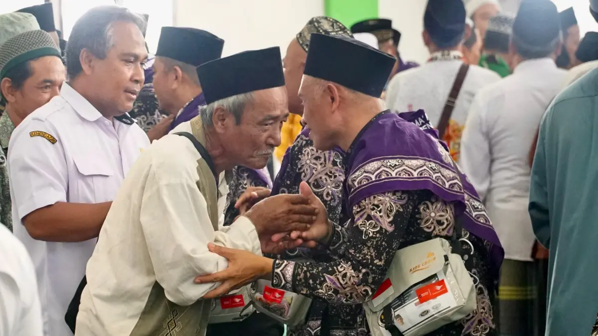 Pemberangkatan jemaah haji di Nanga Bulik, Lamandau. (ria/radar sampit)