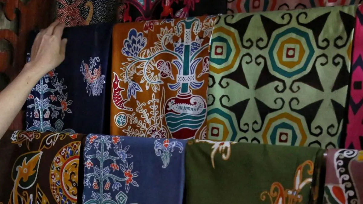 Sejumlah corak Batik Benang Bintik khas Palangka Raya, Kalteng. (ist)