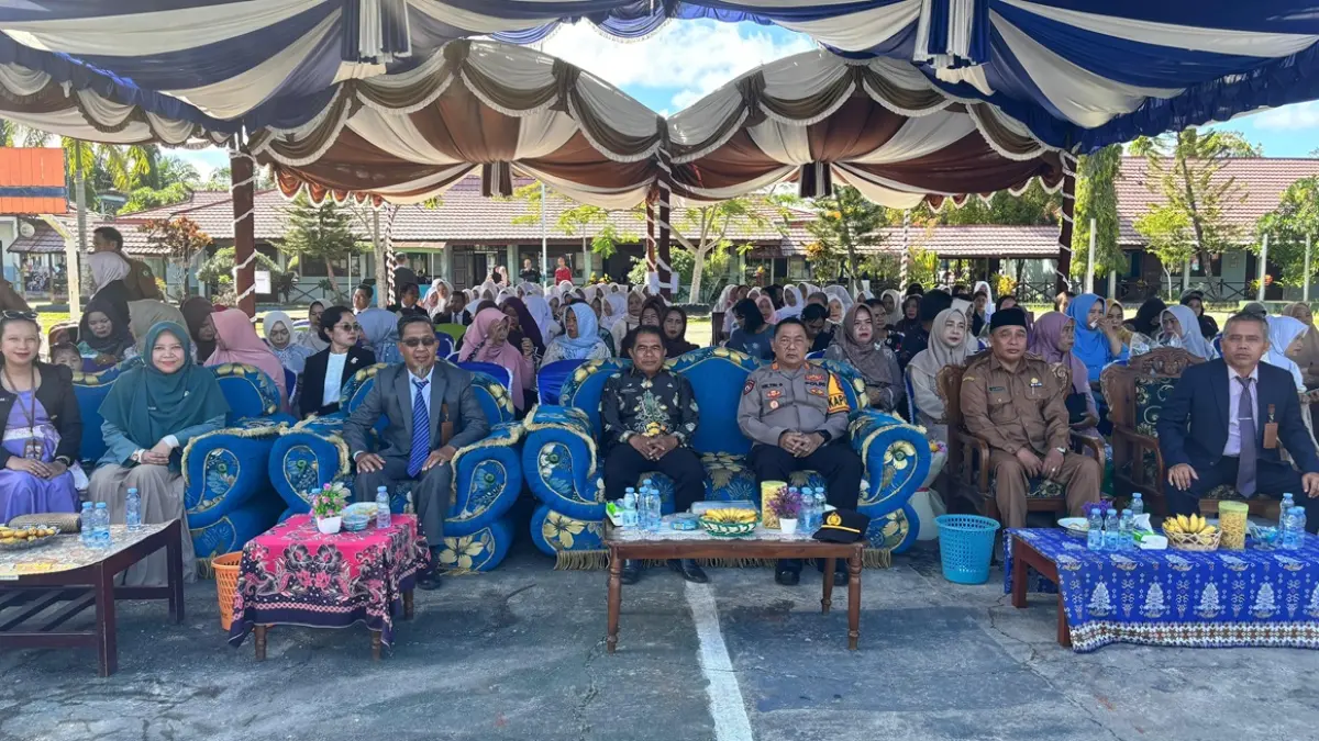 SMAN 1 Cempaga melaksanakan pelepasan siswa kelas XII di halaman sekolah, Senin (4/5/2026)