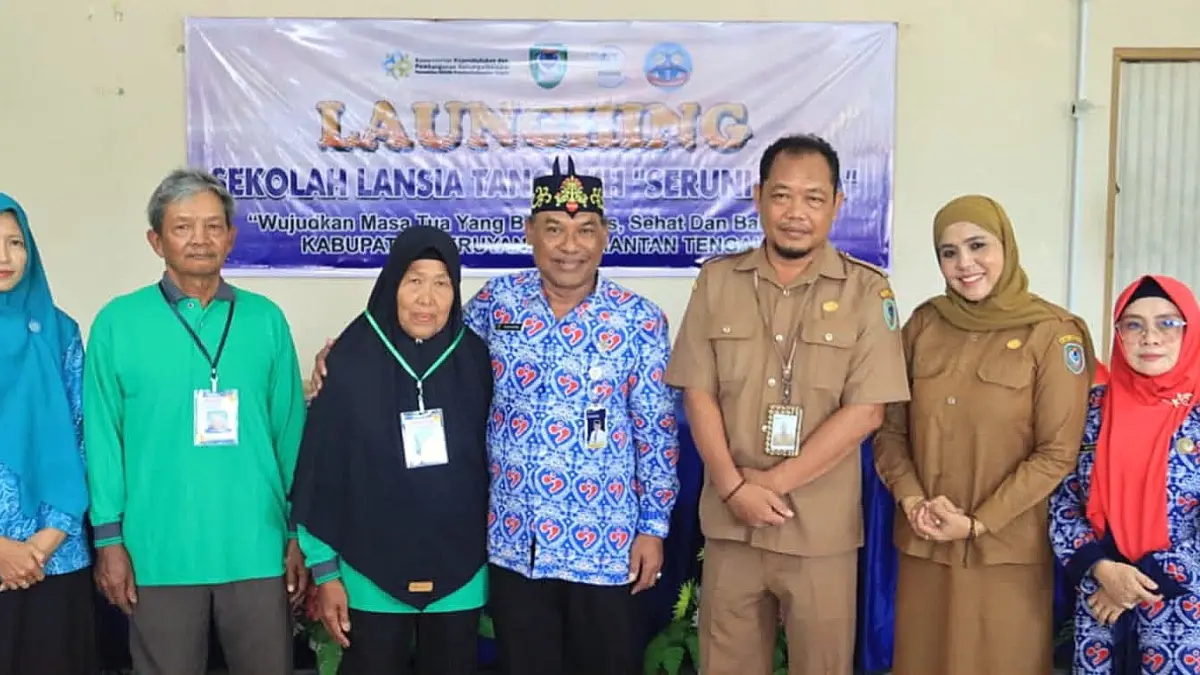 SEKOLAH: Peluncuran Sekolah Lansia Tangguh “Seruni Ceria” di Balai Desa Kartika Bhakti, Kecamatan Seruyan Hilir Timur. FOTO: RIFANI/RADAR SAMPIT
