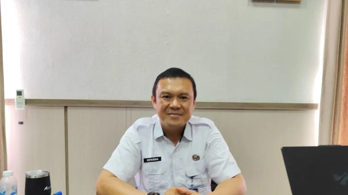 Kepala Bagian Pengadaan Barang dan Jasa Setda Kotim, Rifarna Montazriani, mengatakan penyesuaian harga dilakukan akibat naiknya biaya distribusi dan transportasi, termasuk dampak kenaikan BBM.  (Akbar/Radar Sampit)