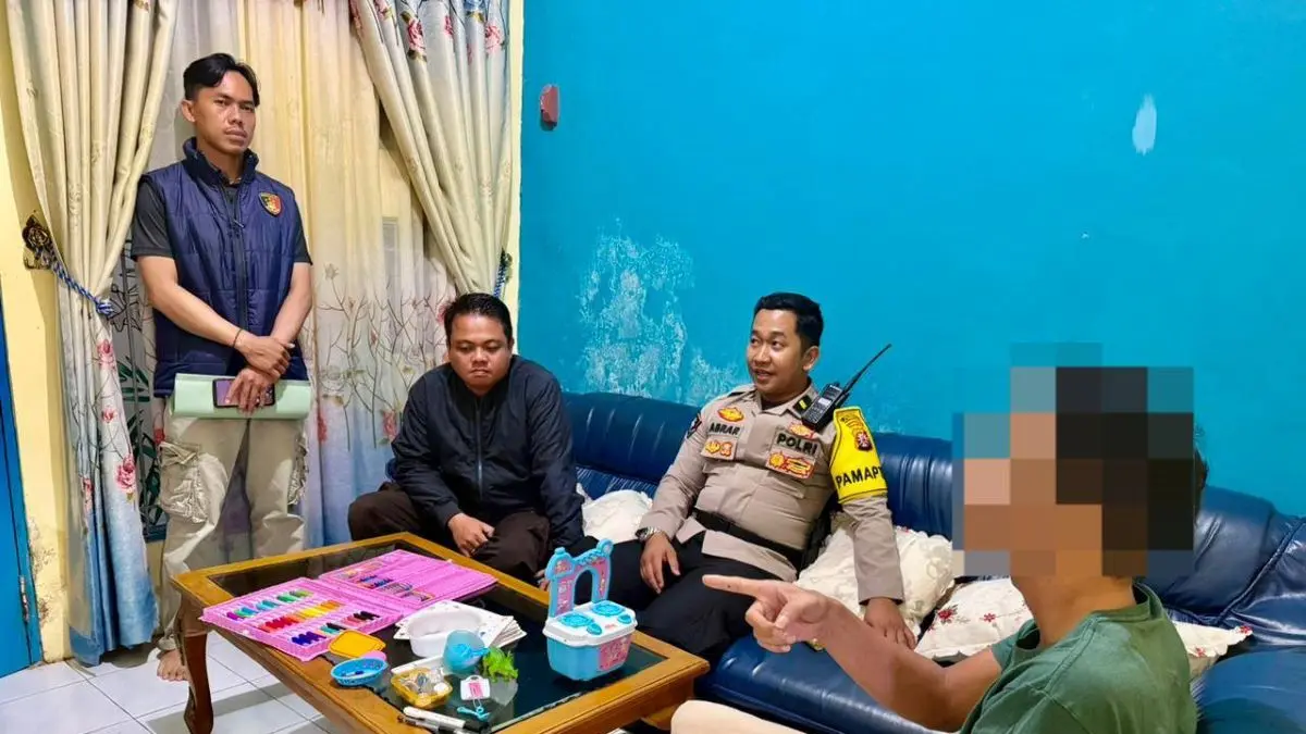 DATANGI TKP : Personel Pamapta III SPKT Polresta Palangka Raya bersama piket fungsi mendatangi TKP tindak pidana pengancaman atau percobaan kekerasan dalam rumah tangga (KDRT), Rabu (13/5/2026). FOTO: IST/RADAR SAMPIT
