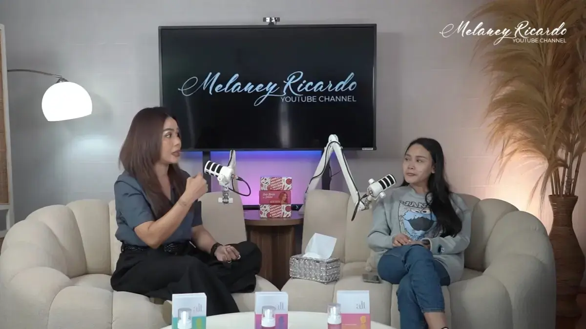Karen Hertatum tidak kuat lagi mempertahankan rumah tangga bersama Dede Sunandar. (YouTube: Melaney Ricardo)