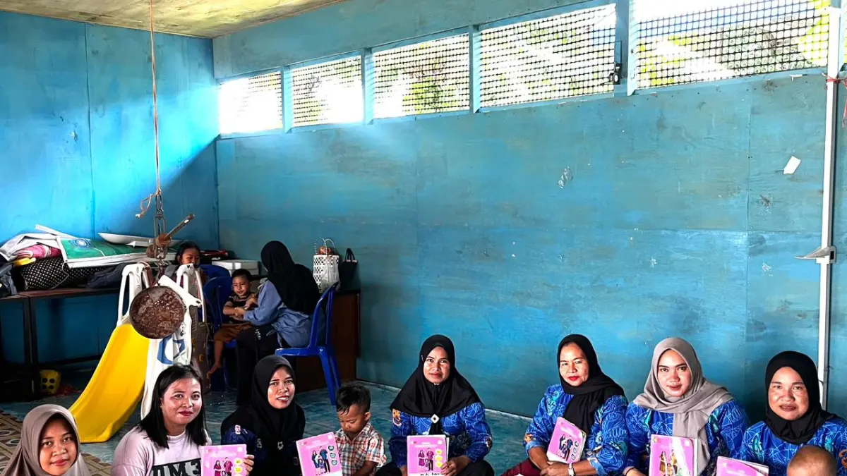 Pelaksanaan Posyandu GBSM bersama dengan kader Posyandu Desa Muara Dua, Kecamatan Seruyan Hilir, Kabupaten Seruyan, Kalimantan Tengah. 