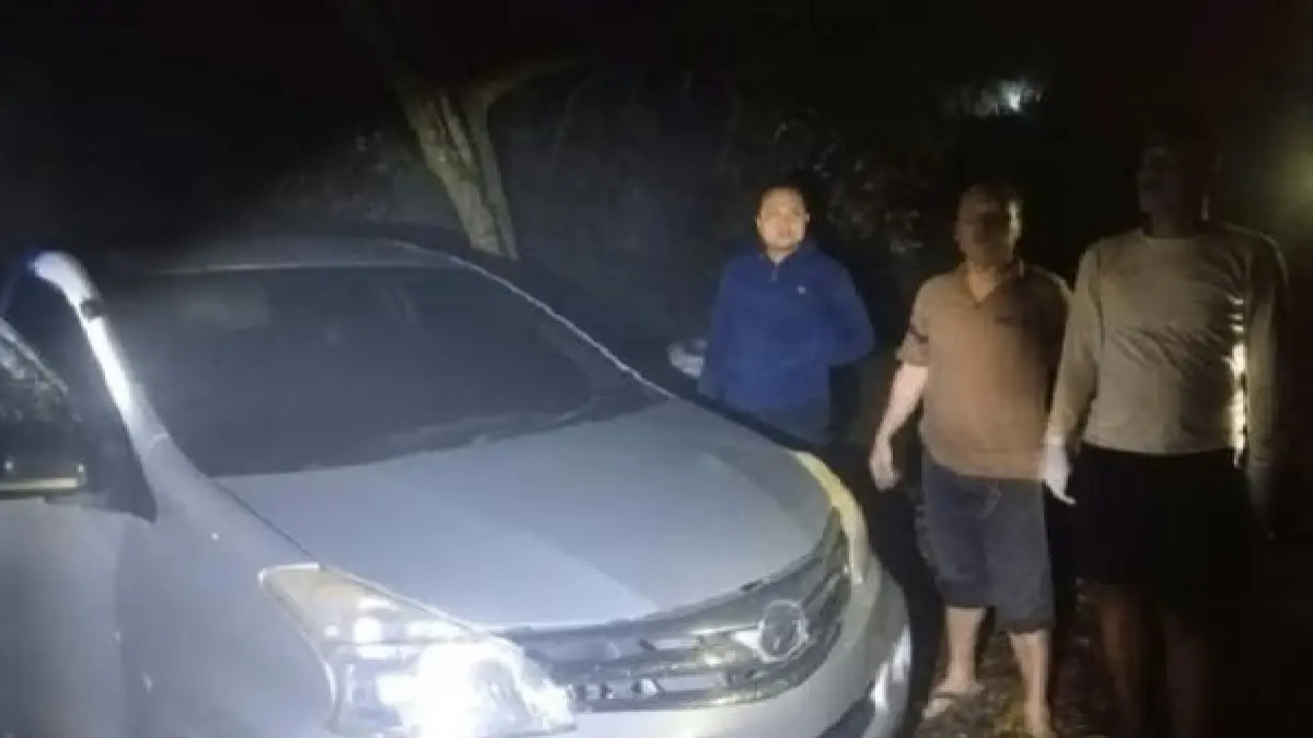 Mobil yang dibawa kabur pelaku dalam kasus penipuan modus transfer palsu di Kelurahan Grobogan ditemukan polisi, Sabtu (23/5/2026).(Dok.Polres Grobogan).