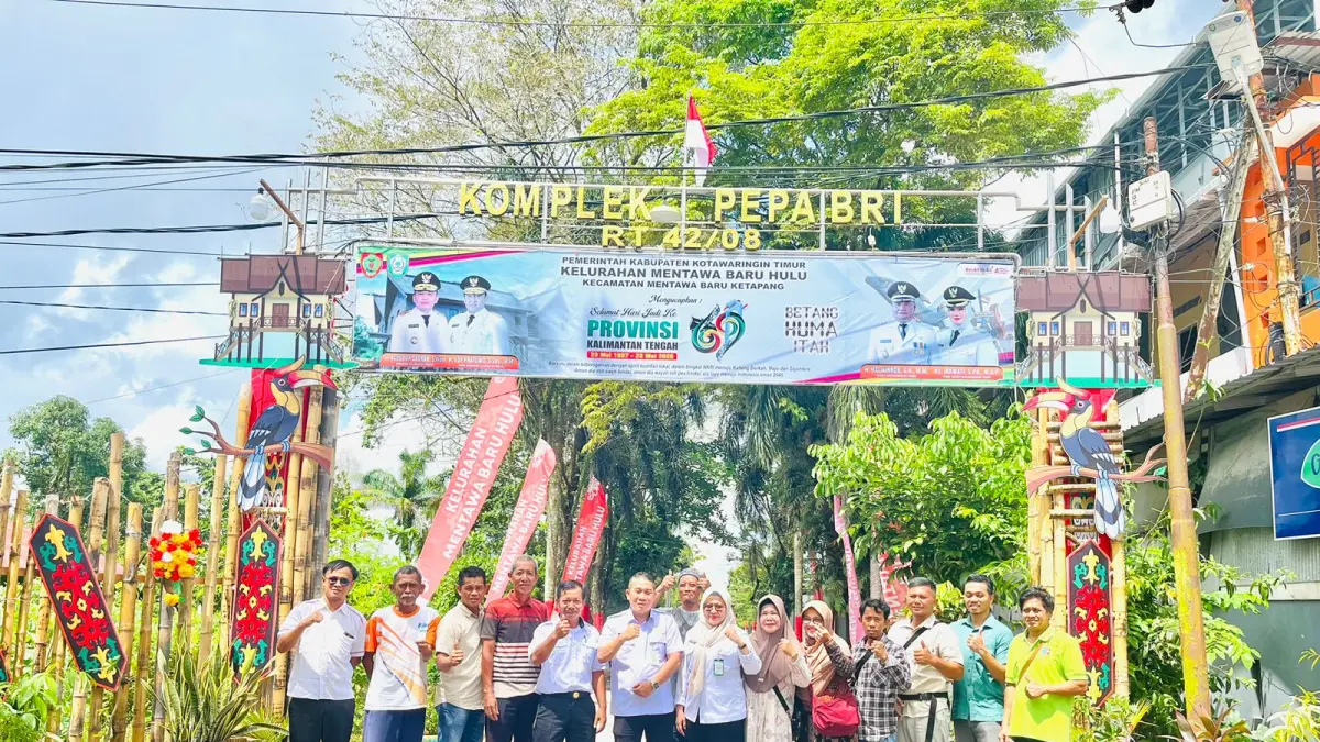 Gapura Perumahan Pepabri RT 42/RW 07 Kelurahan Mentawa Baru Hulu, menjadi salah satu juara tingkat Kabupaten Kotawaringin Timur. (Dok. Kelurahan MB Hulu/Radar Sampit)