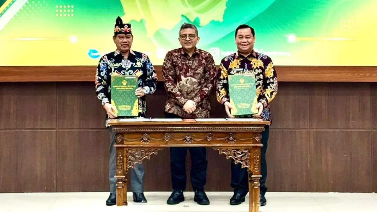 Bupati Kotim, Halikinnor, saat menerima laporan hasil pemeriksaan keuangan tahun 2025 dengan opini WTP dari BPK RI Perwakilan Kalimantan Tengah di Palangka Raya, belum lama ini.
