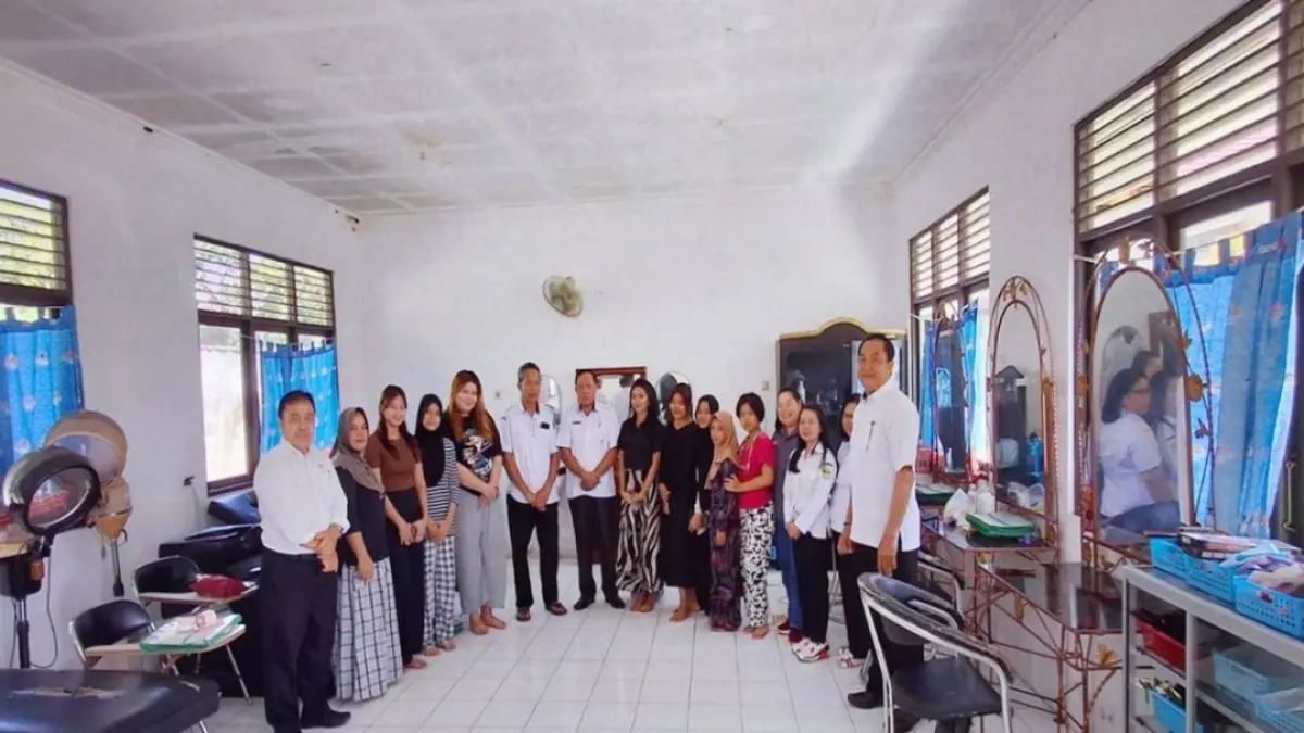Suasana pelaksanaan monitoring para peserta pelatihan keterampilan asal Kabupaten Gumas di UPT Panti Sosial Bina Karya Wanita Dinas Sosial Provinsi Kalteng, Rabu (3/6).&nbsp; (DINAS SOSIAL FOR RADAR SAMPIT)&nbsp;