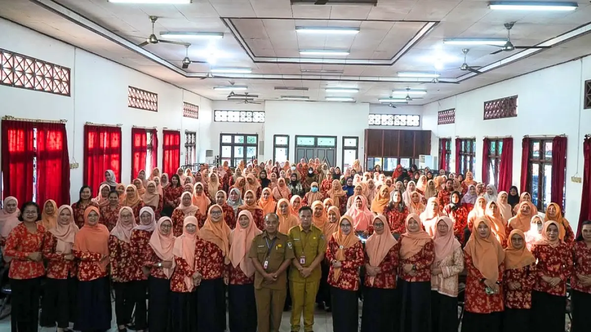 Dharma Wanita Persatuan (DWP) Kabupaten Seruyan mendorong peningkatan pemahaman keluarga ASN melalui berbagai kegiatan edukatif, Selasa (9/6).&nbsp; (RIFANI/RADAR SAMPIT)&nbsp;
