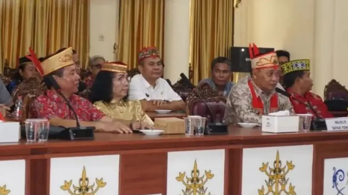Majelis Dayak Tomun (MDT) menyatakan kekecewaannya atas minimnya kehadiran anggota DPRD Kabupaten Lamandau dalam audiensi.  