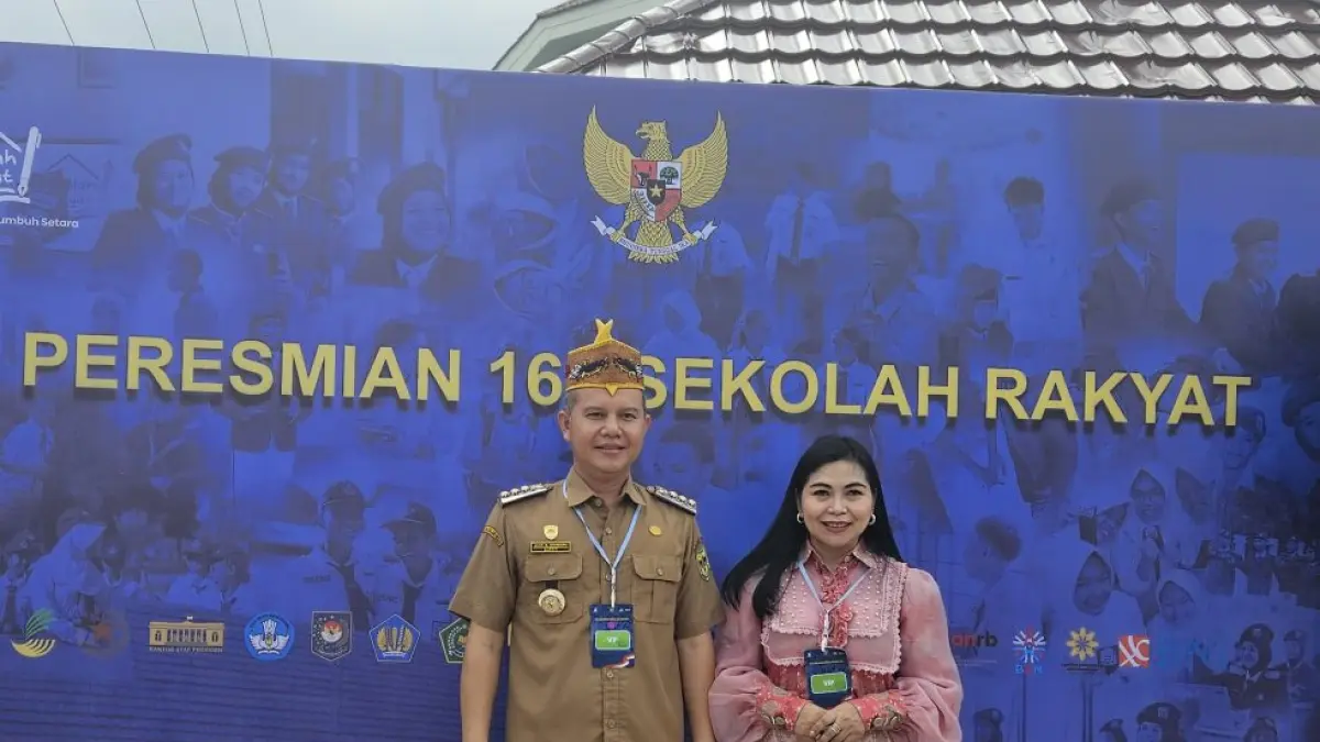 Bupati Gumas Jaya Samaya Monong dan Ketua TP-PKK Mimie Mariatie Jaya Samaya Monong ketika menghadiri suatu kegiatan, belum lama ini. (PROTOKOL PEMKAB GUMAS/RADAR SAMPIT)&nbsp;