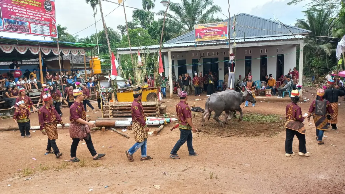 Salah satu ritual Tiwah yang sering digelar di Desa Pondok Damar, Kecamatan Mentaya Hilir Utara, beberapa waktu yang lalu. (istimewa)