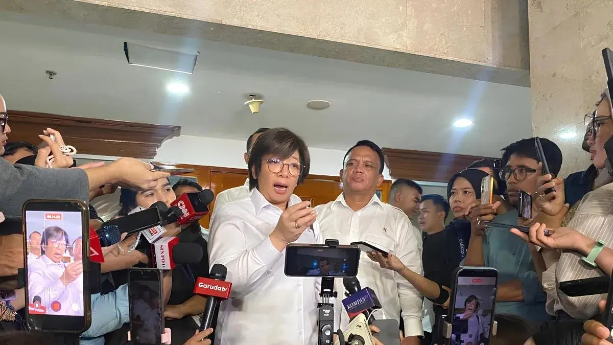 Wakil Kepala BGN Agustina Arumsari ditemui media usai rapat dengan Komisi IX DPR RI di Jakarta, Senin (15/6/2026). (ANTARA)