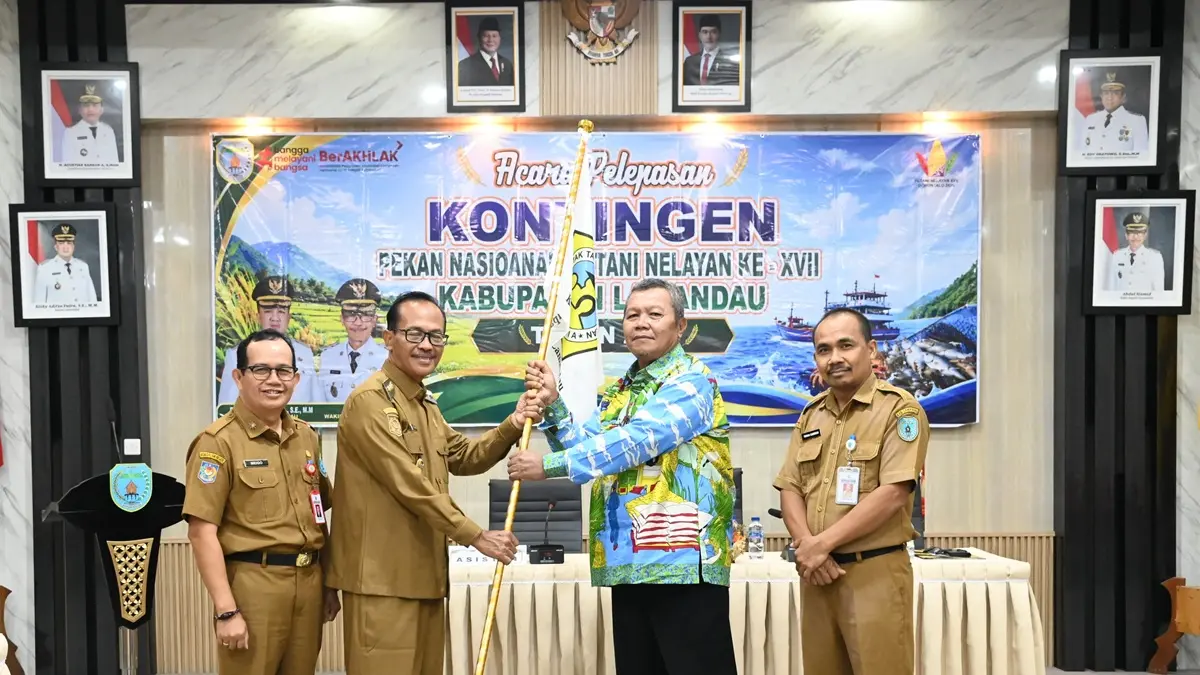 PENAS: Wakil Bupati Lamandau Abdul Hamid resmi melepas Kontingen Pekan Nasional (PENAS) Petani Nelayan XVII Kabupaten Lamandau yang akan berlaga di Provinsi Gorontalo pada 20–25 Juni 2026.