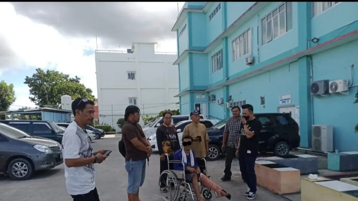 DPO: Seorang pria berinisial S awalnya mengaku sebagai orang terlantar di Kobar, namun ternyata dia adalah DPO kasus Curanmor di Sambas, Kalimantan Barat. (warga/radar sampit)